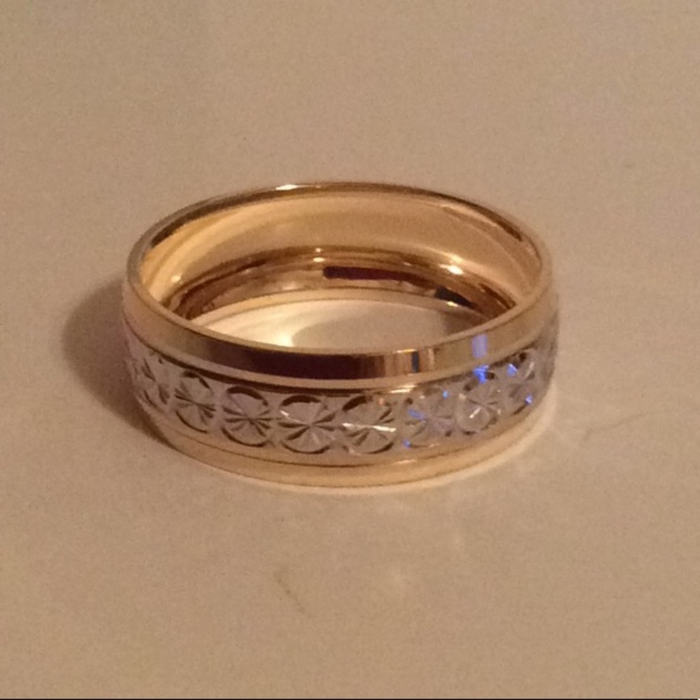 ❤️TECHNIBOND 2-TONE DIAMOND CUT RING, SIZE 7, NWT
